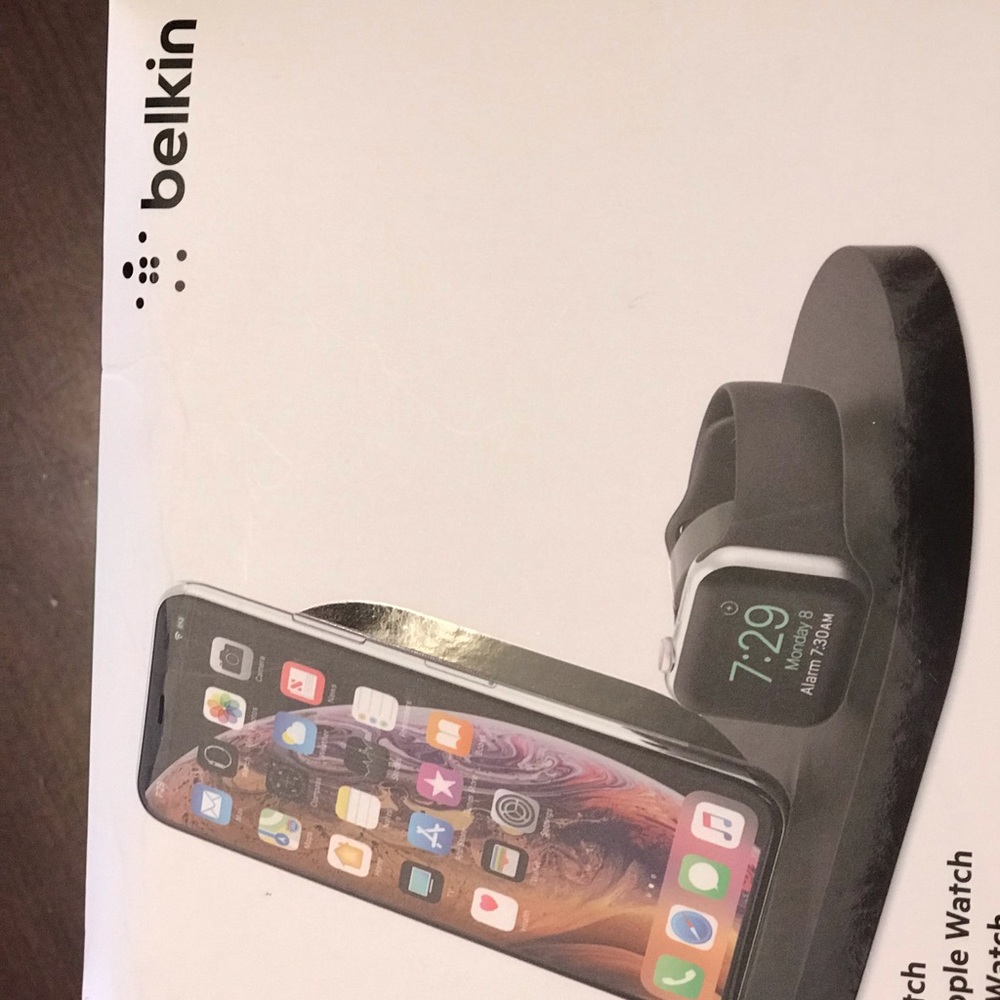 Belkin wireless iPhone and watch charger - Picture 4 of 7